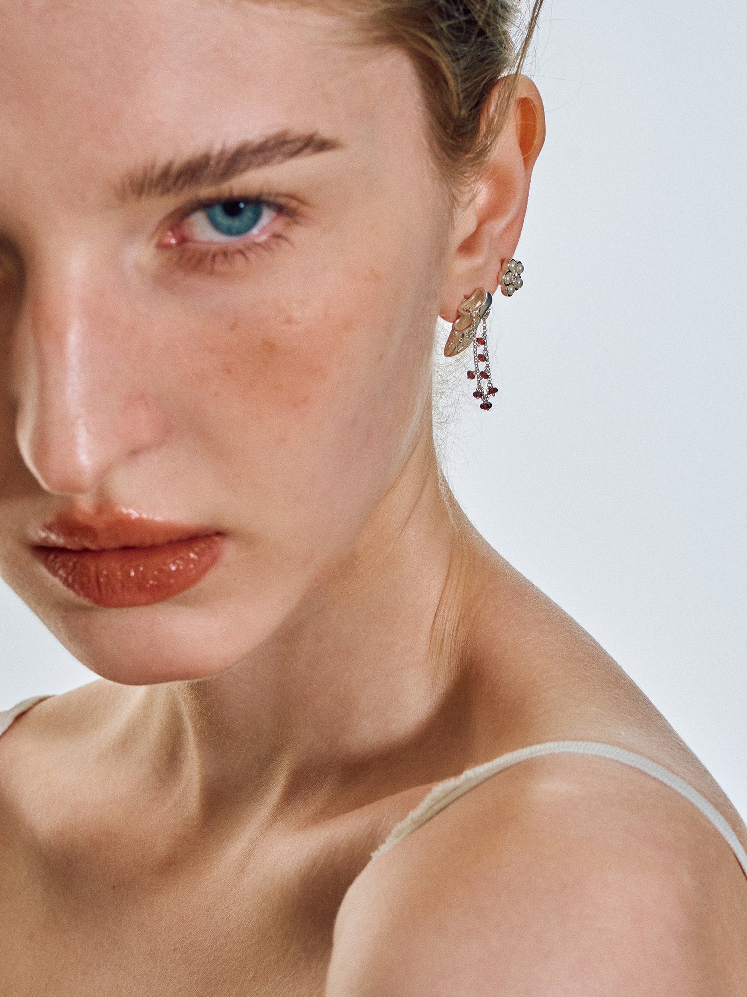 Vintage Mary Jane Shoe Earrings – Garnet Variation