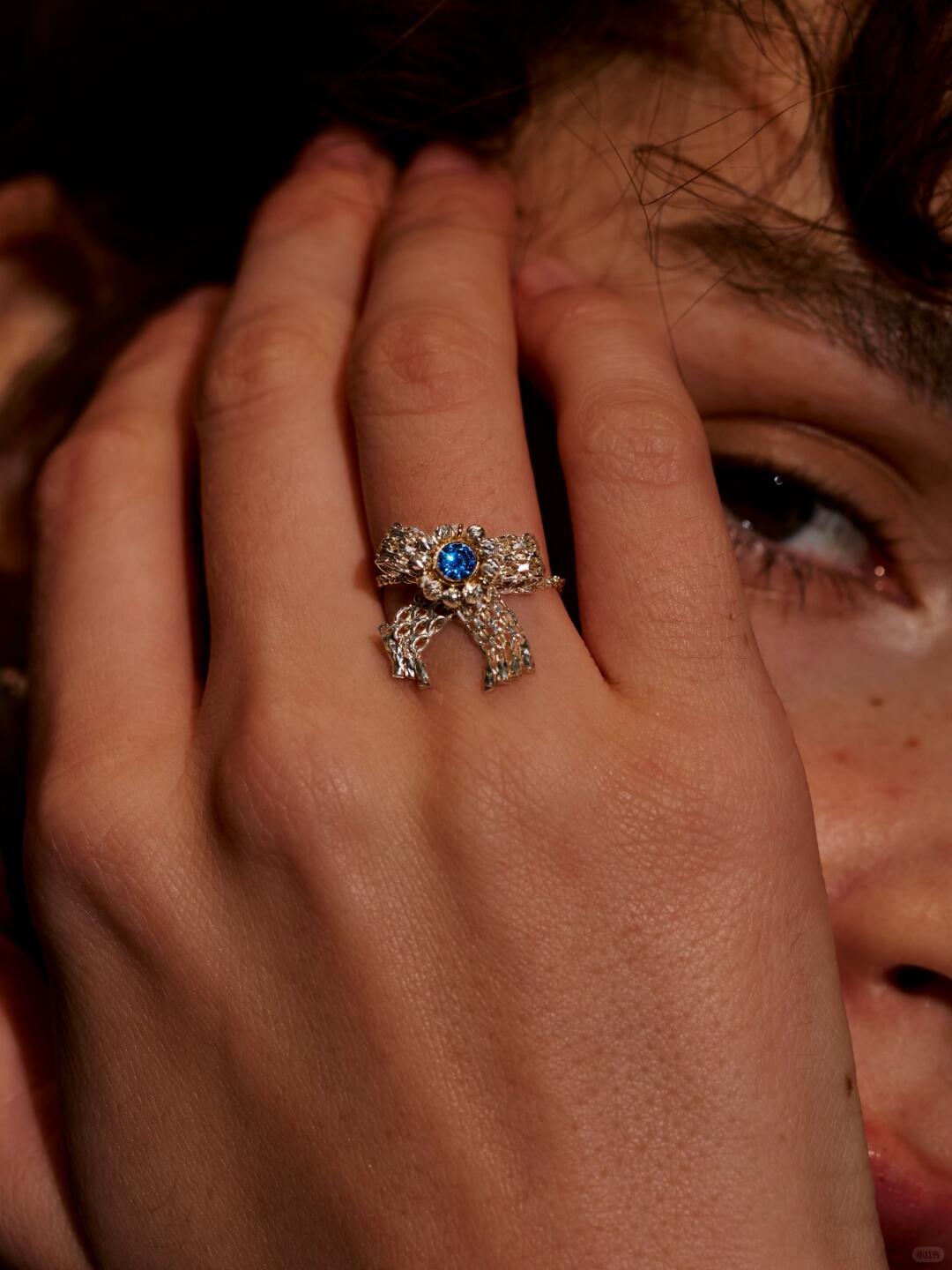 Oil Palette Bow Ring