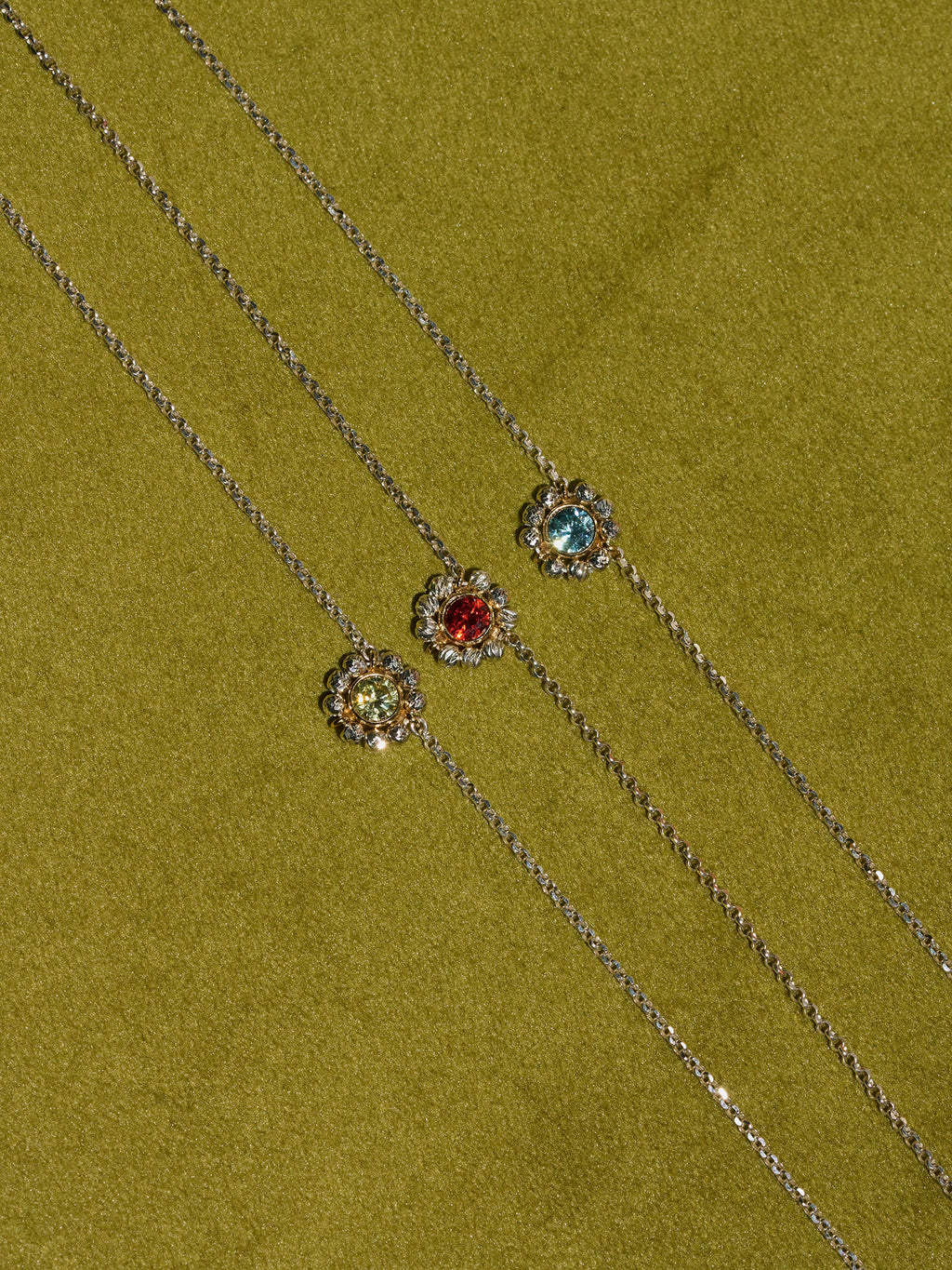 Oil Palette Halo Bracelet