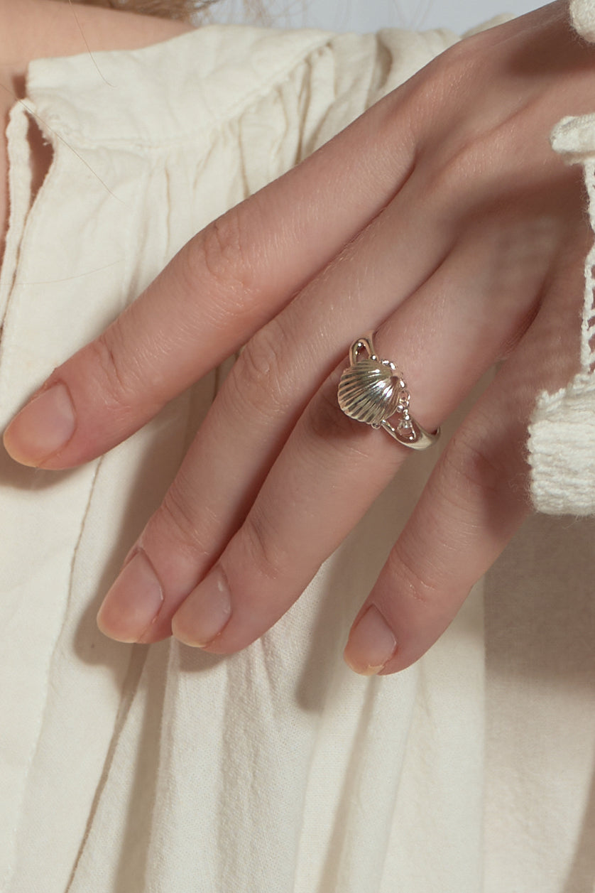 Mini Shell Locket Ring