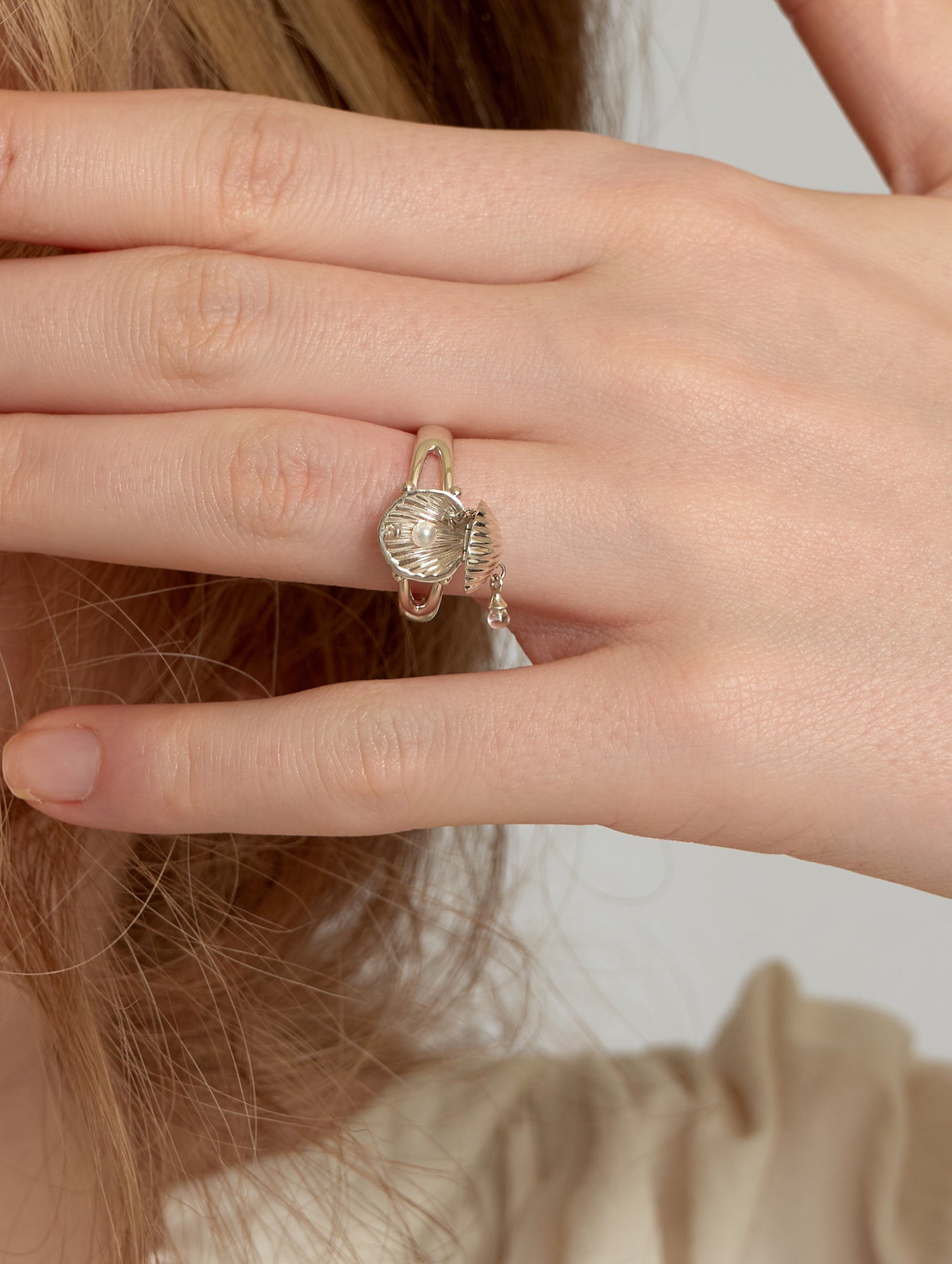 Mini Shell Locket Ring