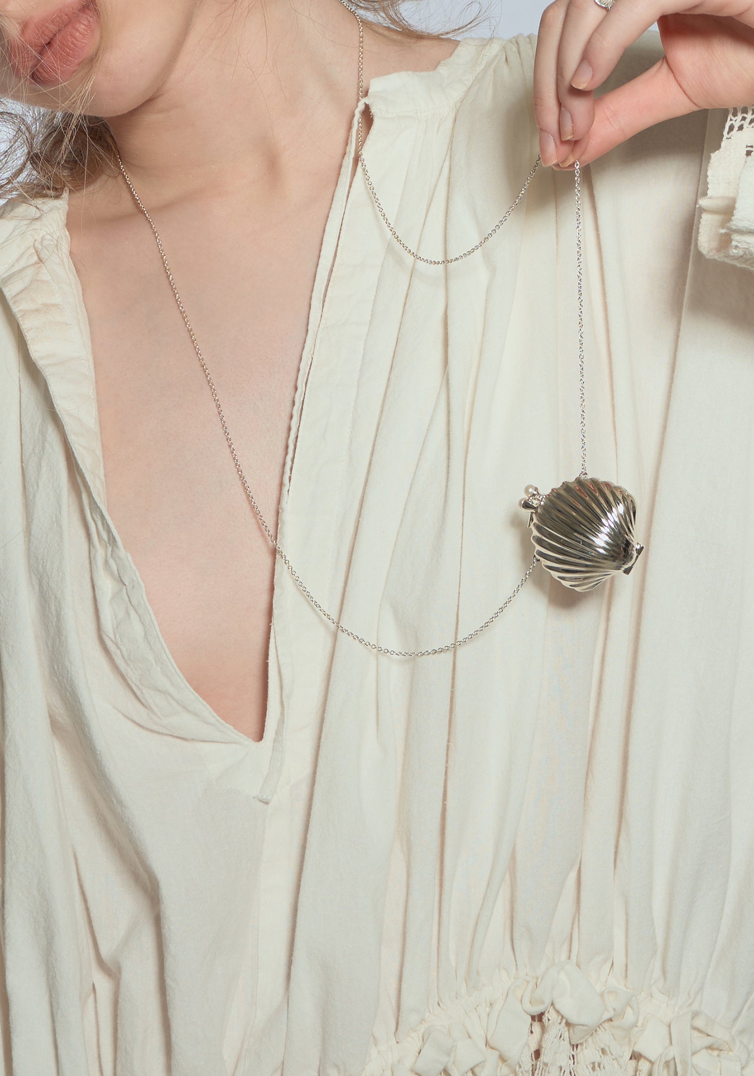 Shell Locket Bag Necklace